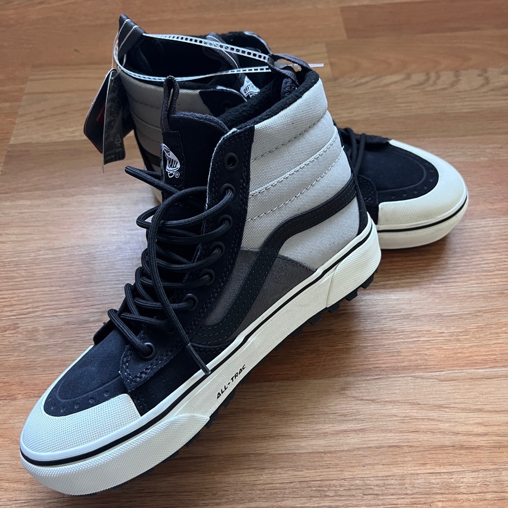 Sk8-Hi Waterproof Insulated Shoe mens 6/womens 7.5/24cm - Picture 4 of 16